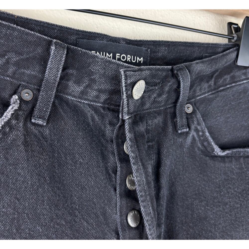Aritzia Denim Forum the Yoko Short Women's Size 27 in Black Eyeliner - Picture 6 of 14